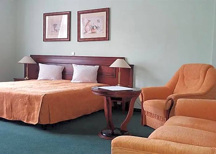 Hotel Ester
