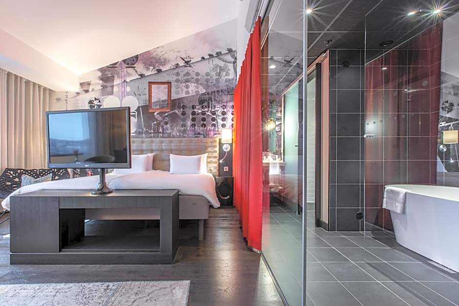 Radisson Blu Riverside Hotel