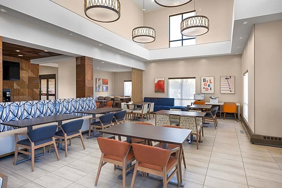 Holiday Inn Express Belgrade-Bozeman Area By IHG