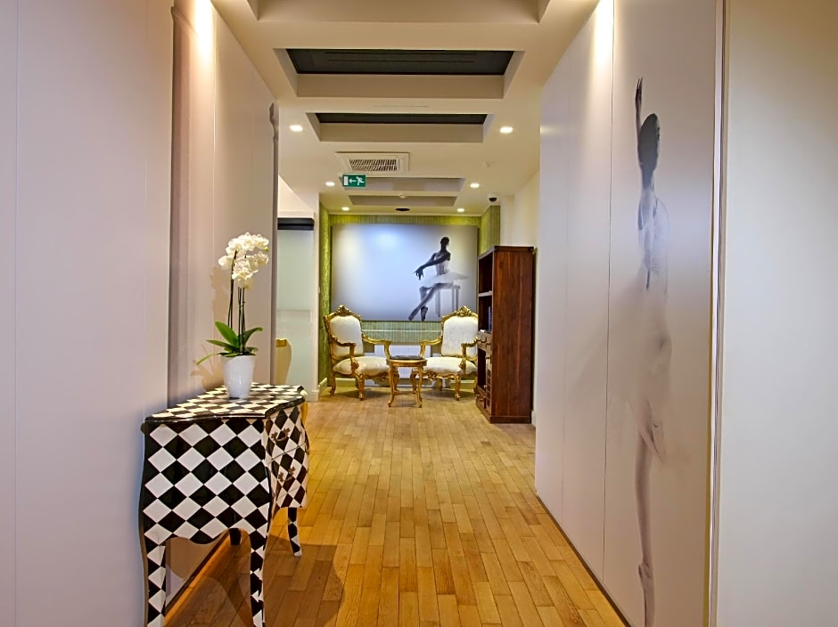 numa I Flow Rooms & Apartments