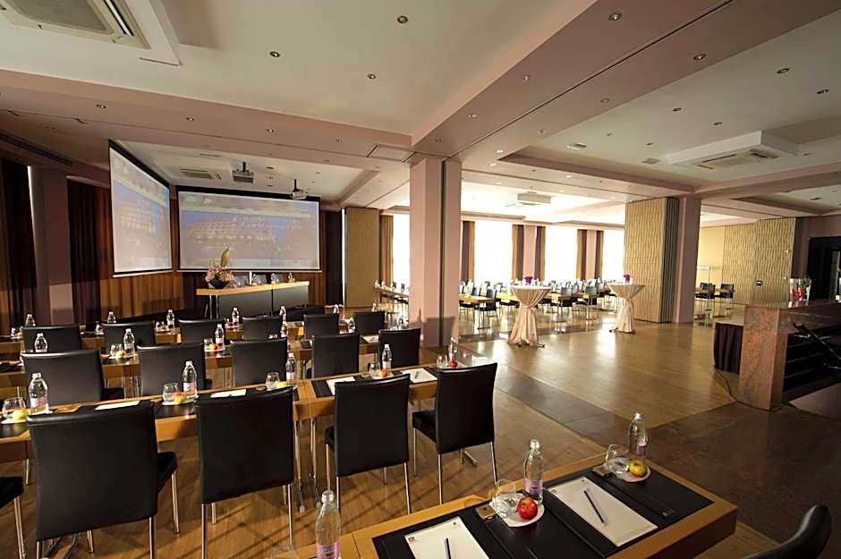Best Western Premier Hotel Slon