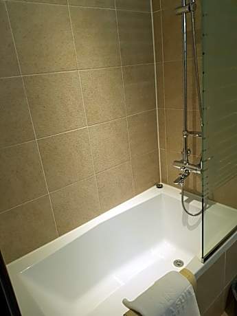 Special Offer - Double Room - Late Check-In from 19:00