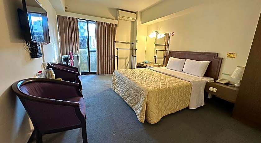 Chian Huei Business Hotel