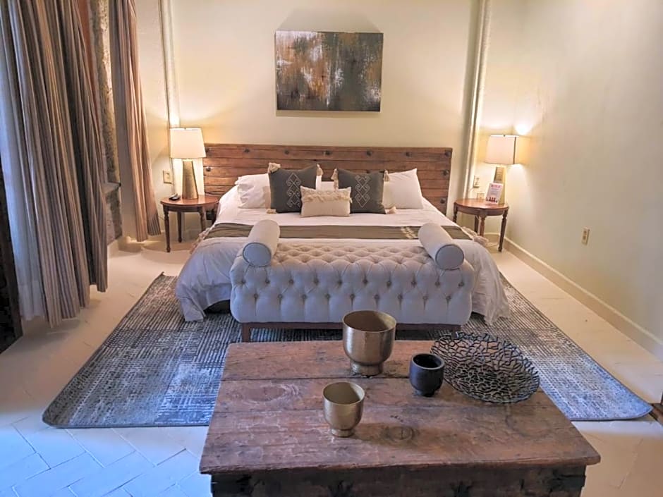 Mansion San Miguel