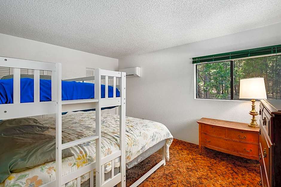 Escape to The Cabin, 1GB Fiber Ultrafast Wifi!