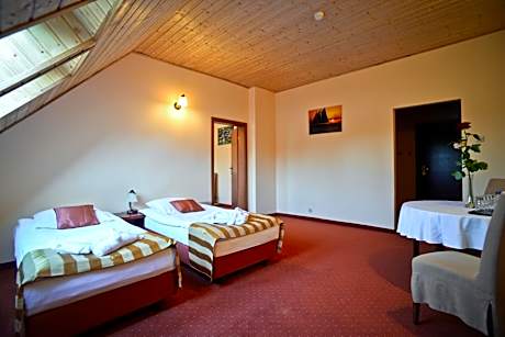 Comfort Quadruple Room