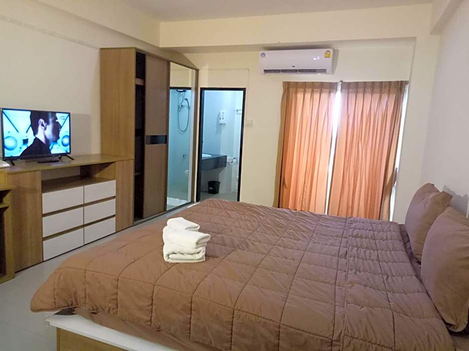 Komol Residence Bangkok