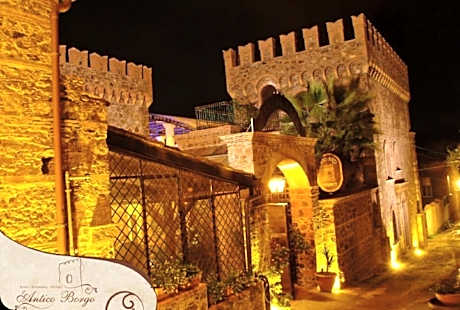 Residenza L'Antico Borgo Hotel