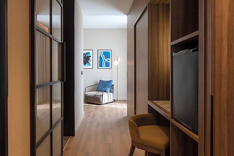 Hotel Giralda Center