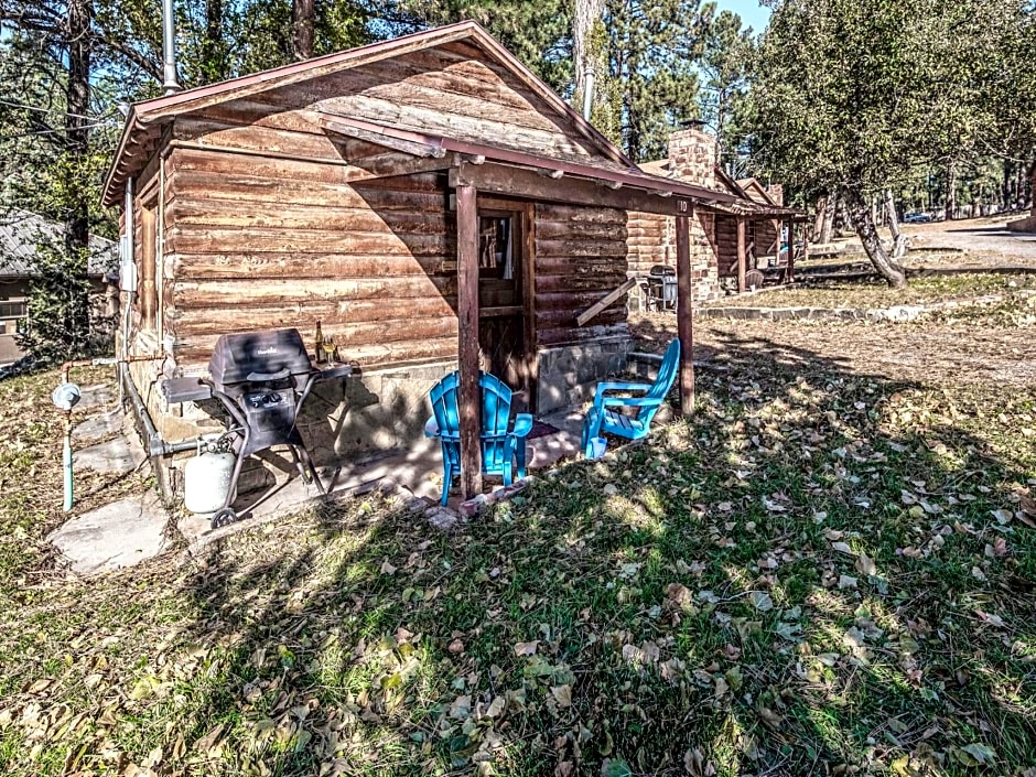 Apache Village 10, King Studio, Midtown, Sleeps 2