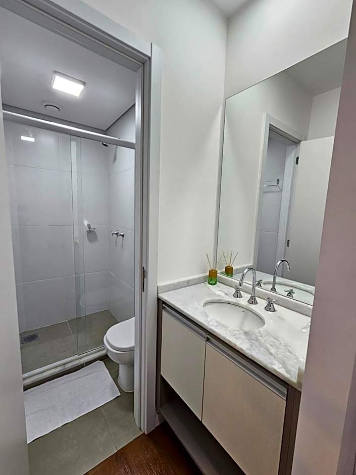 Apto confortável Centro/Batel