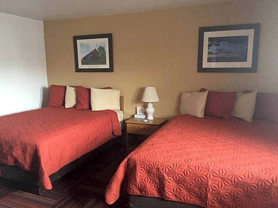 adoba® hotel Naubinway