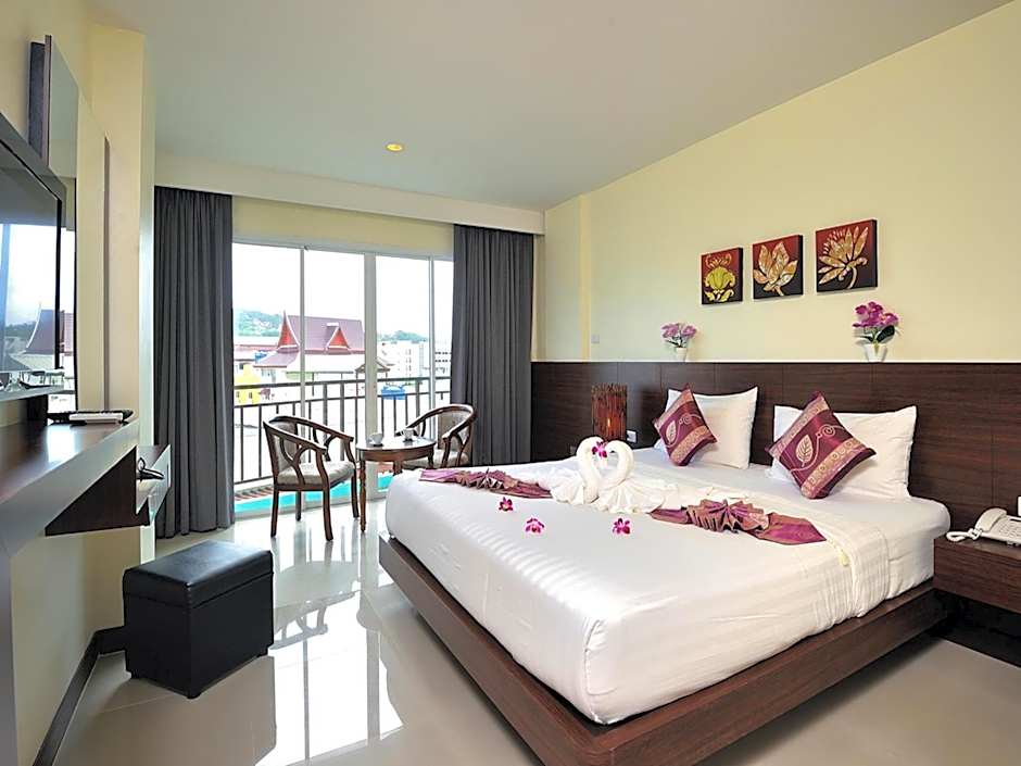 Photo 1 of 6 of Deluxe, Balcony