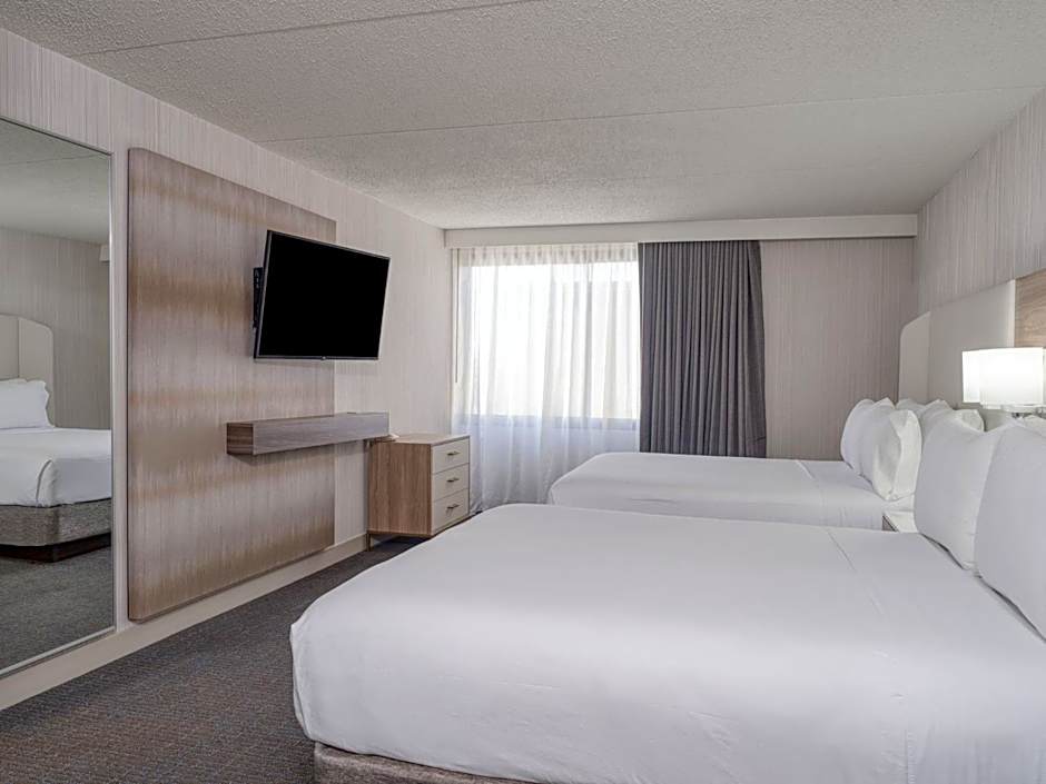 Crowne Plaza Indianapolis-Airport By IHG