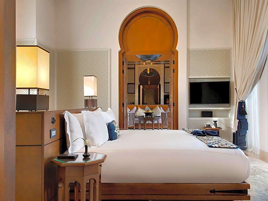 Banyan Tree Tamouda Bay