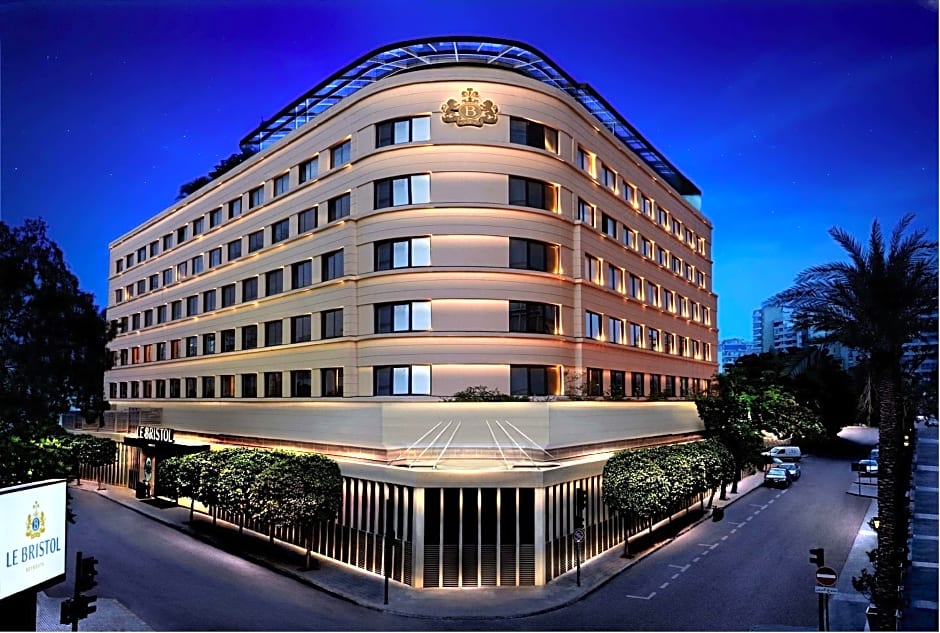 Le Bristol Hotel