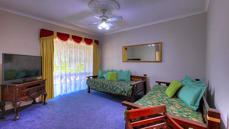 Hatchers Richmond Manor