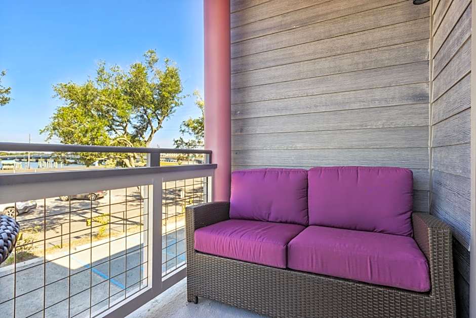 Hotel Folly with Marsh and Sunset Views