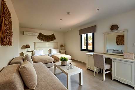 Superior Suite with Garden View