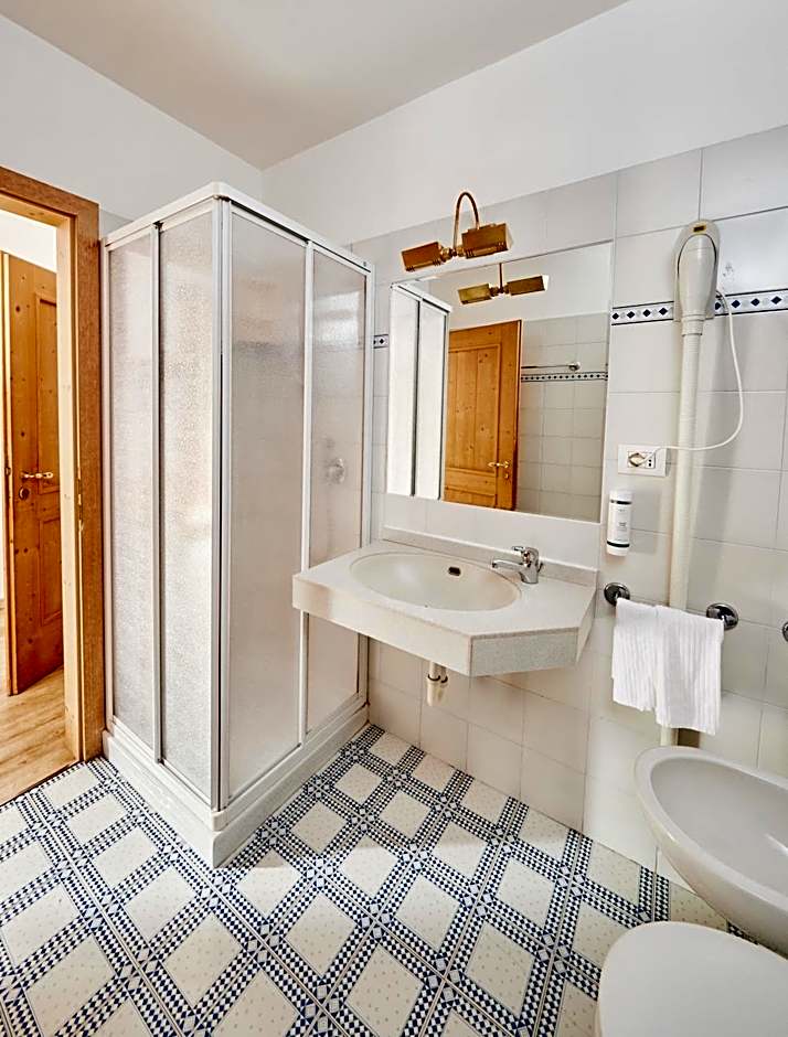 Hotel Bed & Bike Ledro