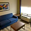 Holiday Inn Express & Suites Houston - Memorial Park Area