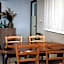THE GOOSE HOUSE UBON