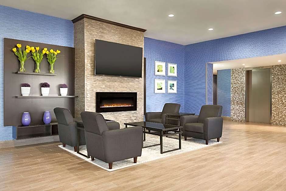 Travelodge by Wyndham Toronto East