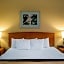 Quality Inn & Suites MidAmerica Industrial Park Area