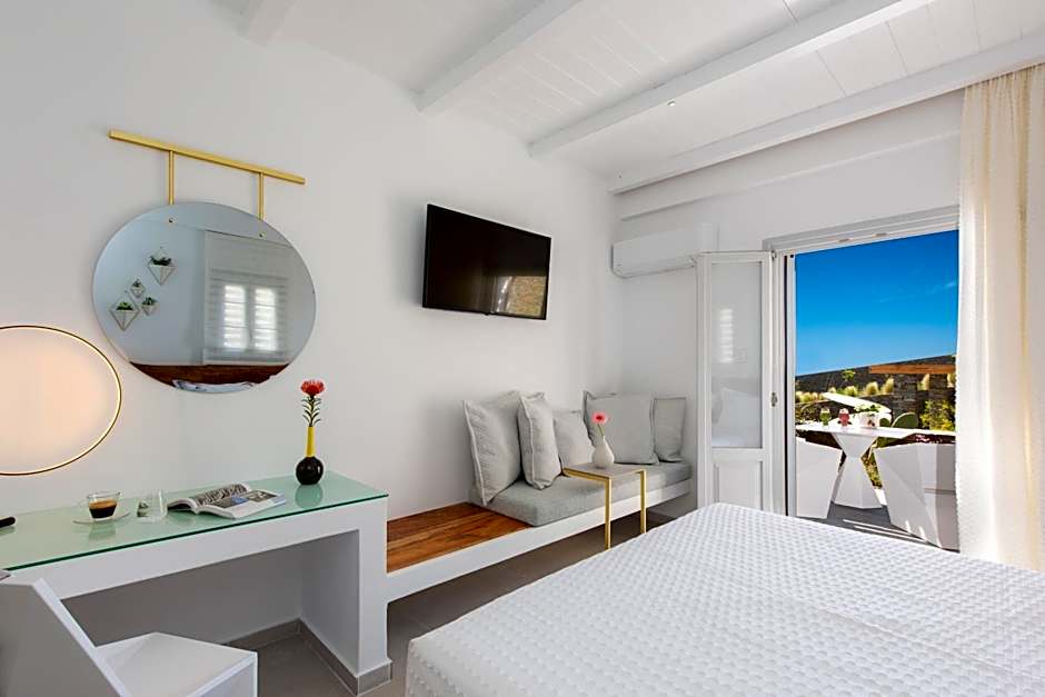 Elements Sifnos Boutique