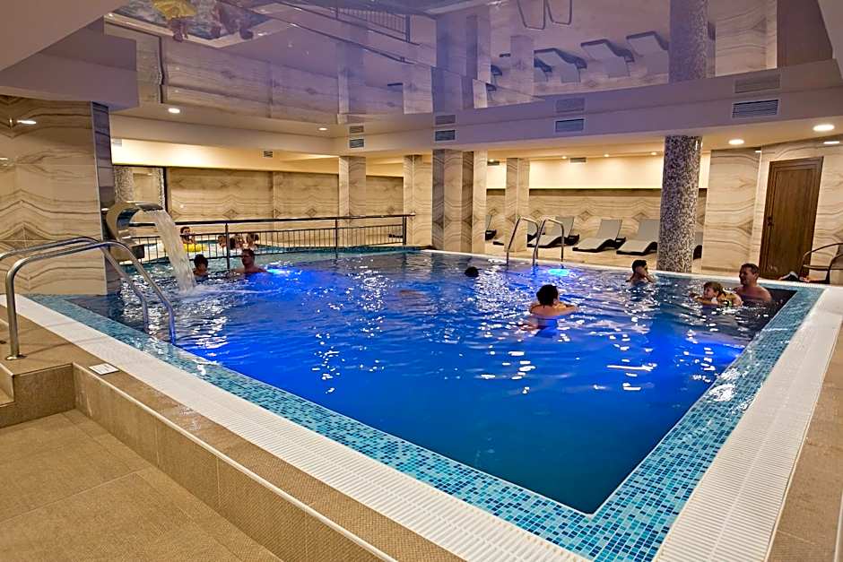 Royal Grand Hotel and Spa - All Inclusive and Free beach accsess