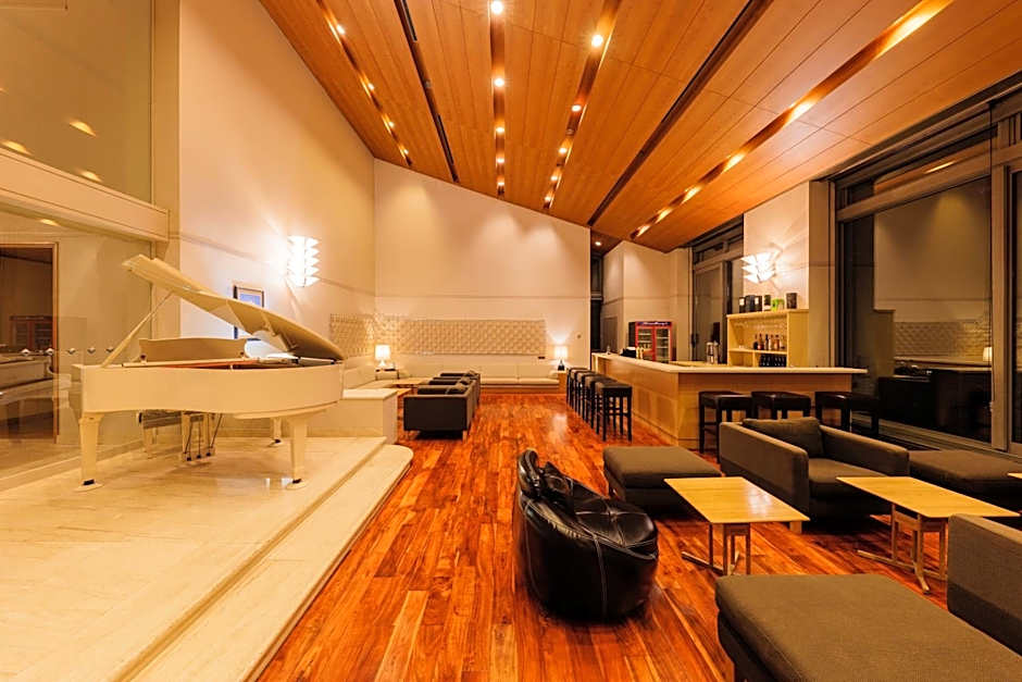 151 Hakuba by Jade Group