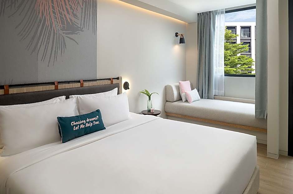 JonoX Phuket Karon Hotel