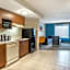 Holiday Inn Express and Suites - Petersburg - Fort Lee by IHG