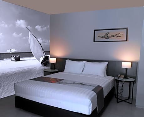 Deluxe Double or Twin Room