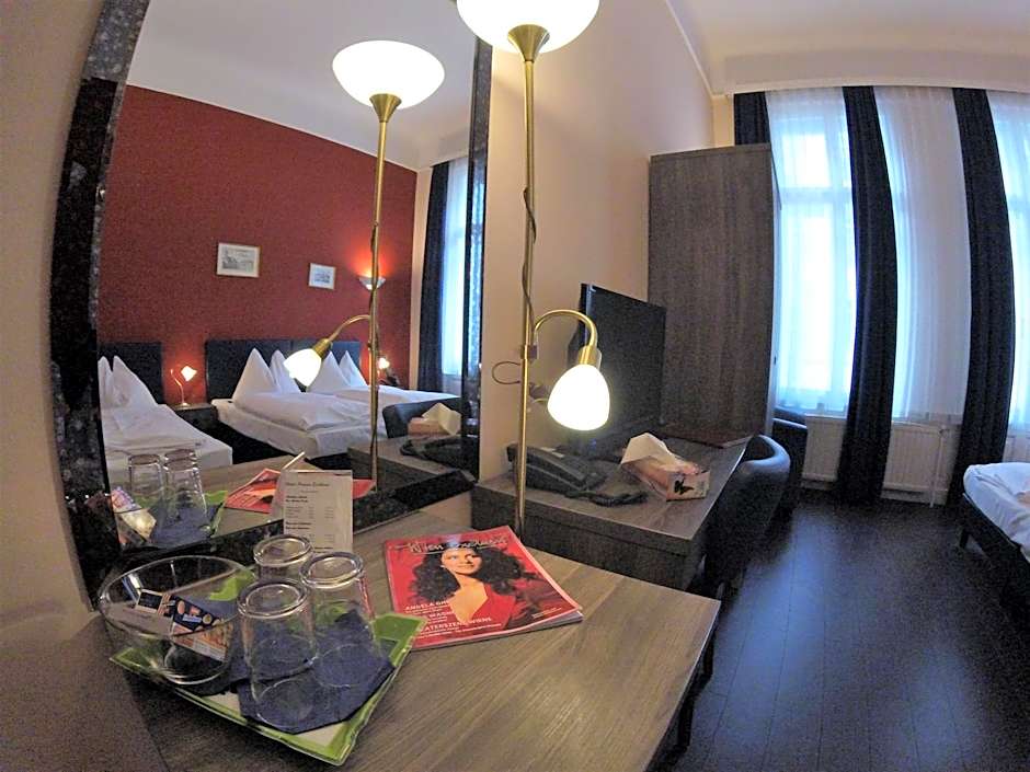 Hotel Pension Excellence