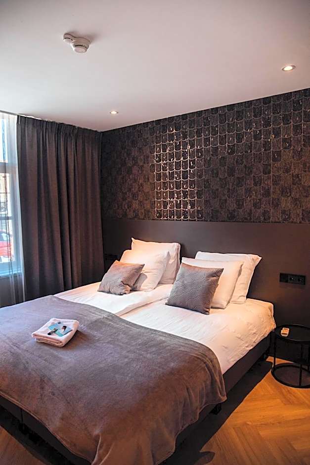 Harbour Suites Boutique Hotel