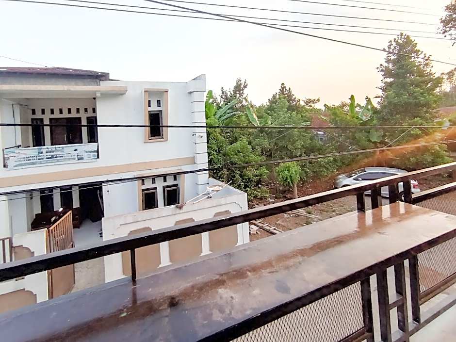 VIP Co-Living Syariah near Univ. Muhammadiyah Purwokerto RedPartner