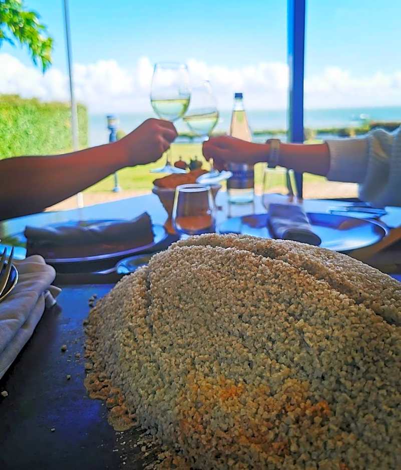 Hôtel Restaurant Le Mur du Roy