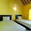 RedDoorz at Saren Anyar Homestay Lukluk