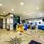 Days Inn & Suites by Wyndham Webster NASA-ClearLake-Houston