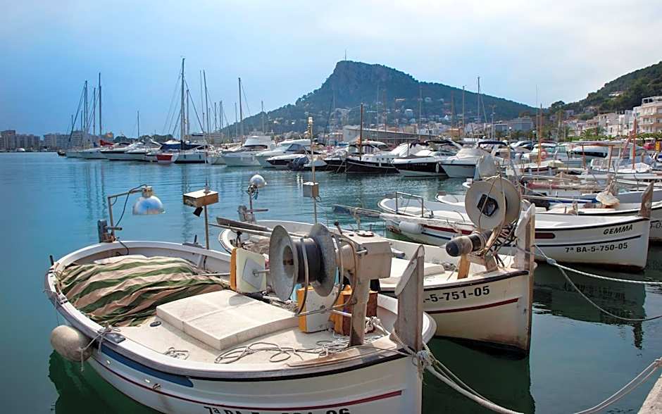 Hotel & Diving Les Illes