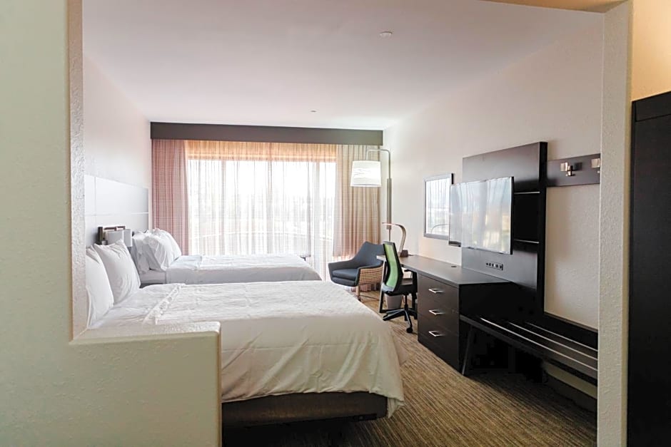 Holiday Inn Express Hotel & Suites Greenville By IHG