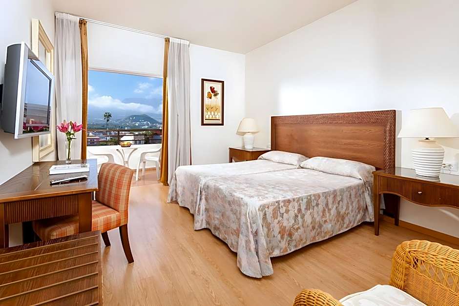 HC Hotel Magec