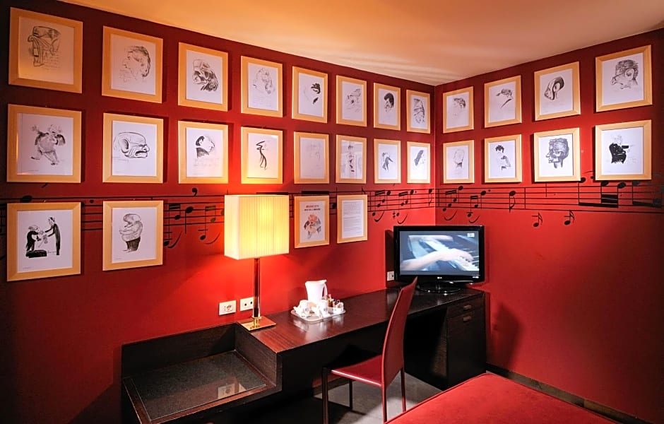 Phi Hotel Bologna