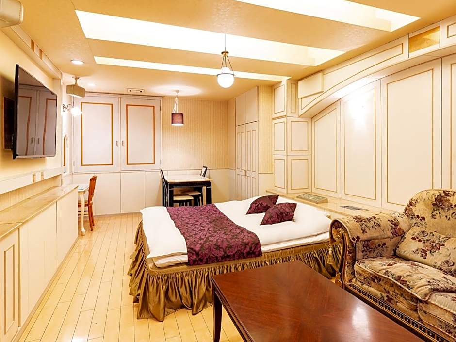Hotel Mine (Love Hotel)