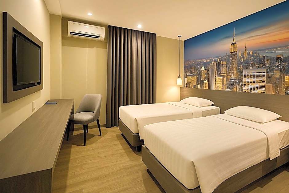 Plaza Hotel Tegal