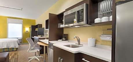 King Suite - Mobility and Hearing Access/Non-Smoking