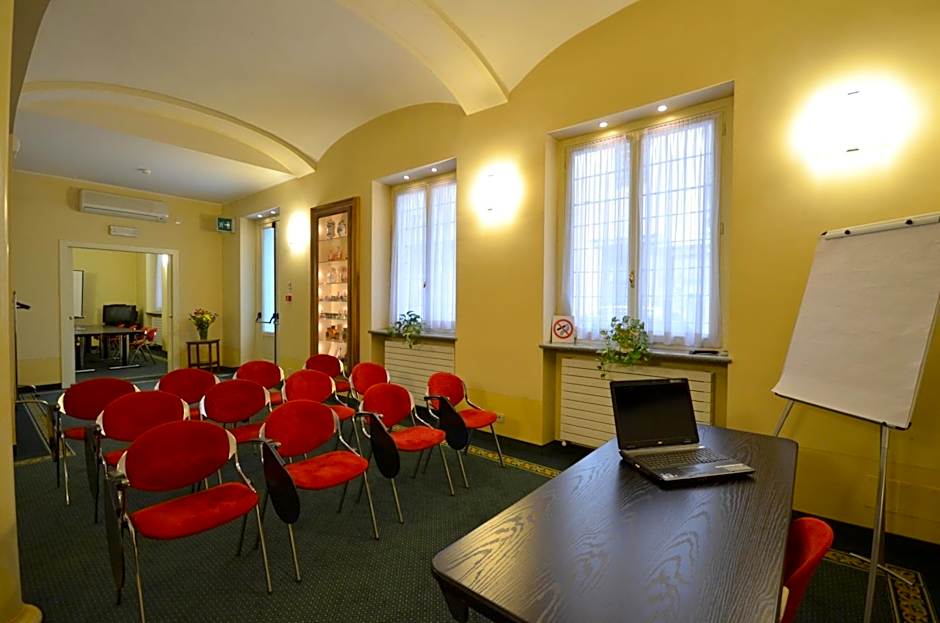 Hotel Roma e Rocca Cavour