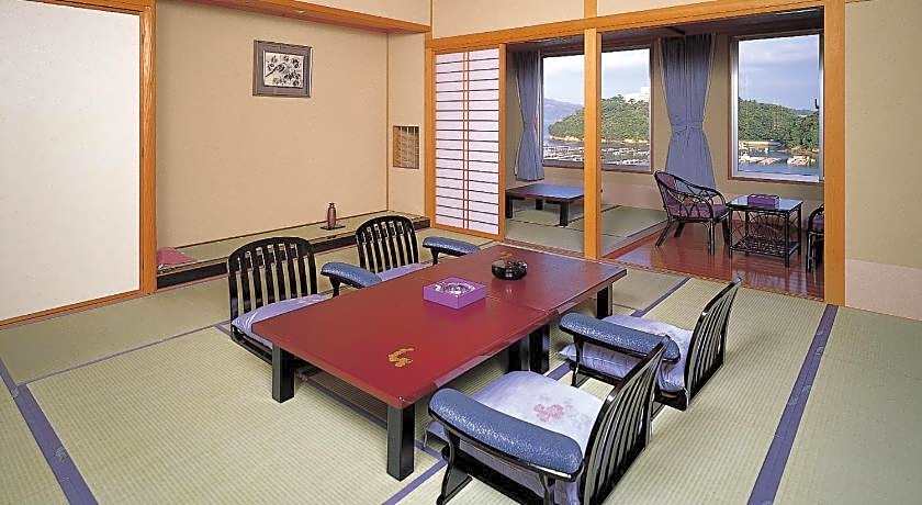 Kochoran Hotel