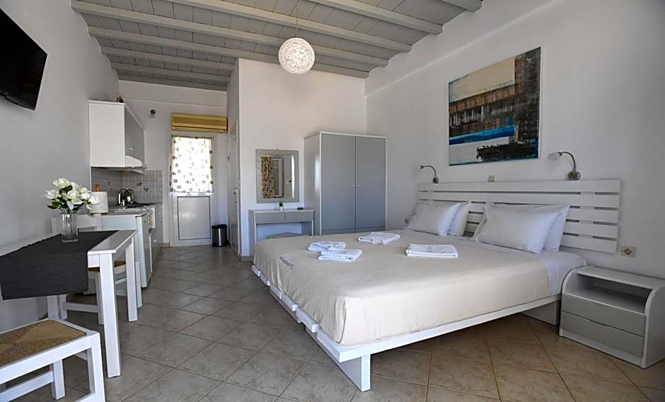 Nostos Beachfront Apartments & Studios